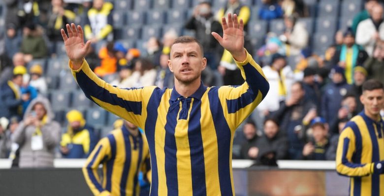 Edin Dzeko: Şampiyonluğu hak ediyoruz