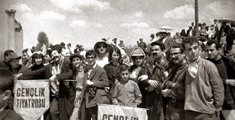 Gençlik tiyatrosu 70 yaşında