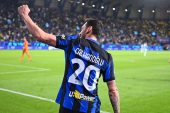 Hakan Çalhanoğlu golünü attı: Inter finale yükseldi