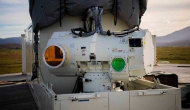 İngiltere, lazer silahı ‘Ejderha Ateşi’ni test etti