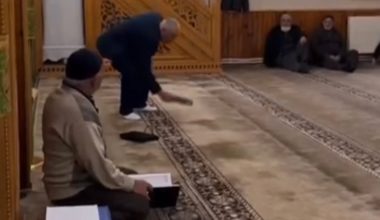 Mescitte yapılan dernek seçiminde skandal görüntü! Valilik: Aşağılık hareketi kınıyoruz