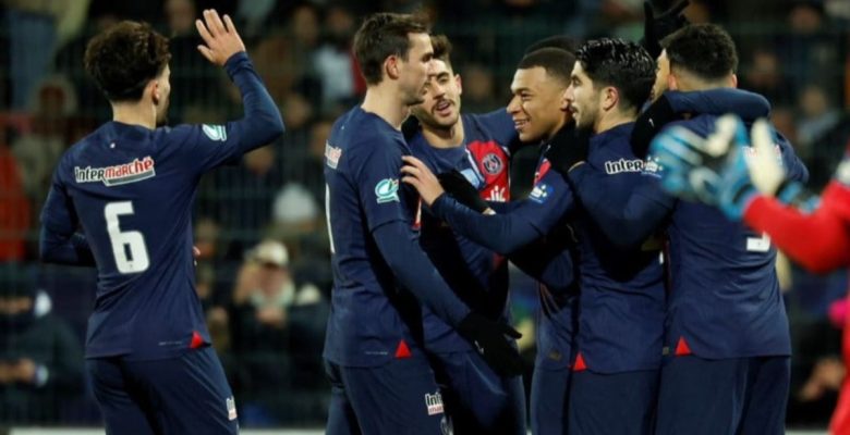 Paris Saint Germain kupada farklı turladı