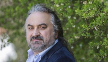 Şarkı söylemeyi bıraktığı söyleniyordu! ”Yanlış anlaşıldım”