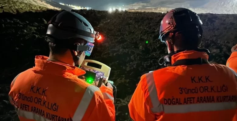 9 EMEKÇİDEN HABER VAR MI? Erzincan’da ne oldu, kaç personel göçük altında kaldı?