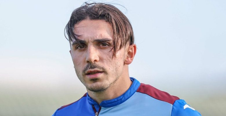 Abdülkadir Ömür, İngiltere’ye uçtu: Yeni kadrosu Hull City
