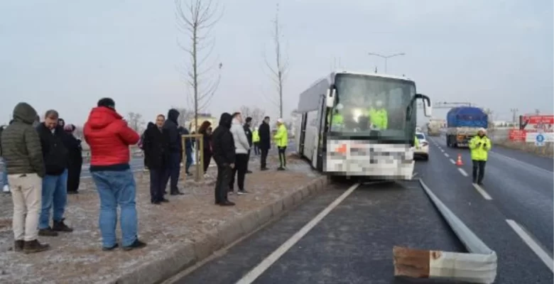 Aksaray’da yolcu otobüsü kaza yaptı! Şoför ehliyetsiz çıktı