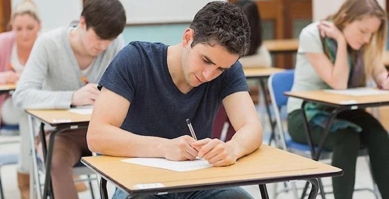 AÖF kayıt yenileme nasıl yapılır? Anadolu Üniversitesi son tarihi açıkladı…