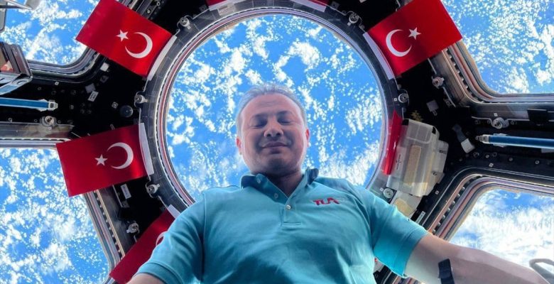 Heyecanlı bekleyiş başladı: Birinci Türk astronot Alper Gezeravcı bugün dünyaya dönecek
