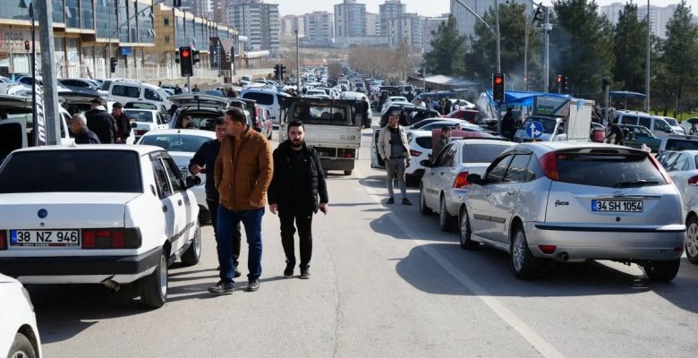 İkinci el arabaya ilgi azaldı: Sıfır araçlar daha tanınan
