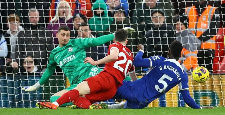 Liverpool, Chelsea’yi 4 golle devirdi
