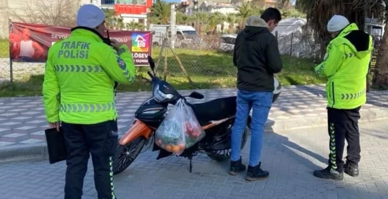 Manisa’da Motosiklet Kontrollerinde 21 Araç Trafikten Men Edildi