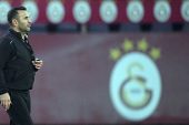 Okan Buruk’tan futbolculara ikaz: Ligi unutun, Avrupa’ya odaklanın