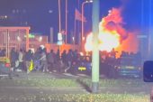 Otobüsleri ateşe verdiler, kenti savaş alanına çevirdiler