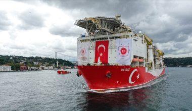 Petrol bulan müdürü işten attılar