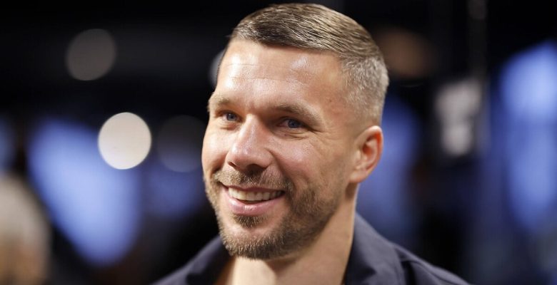 Podolski kurduğu dönerciyle servet kazanıyor! 230 milyon euro…