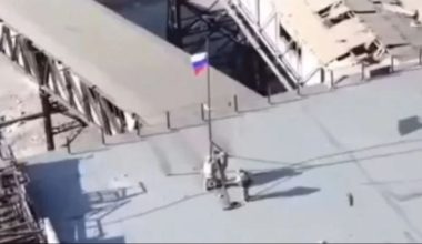 Rusya Avdiivka’yı ele geçirdi