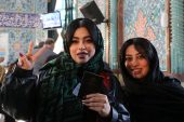 İran’da sandıklar kapandı