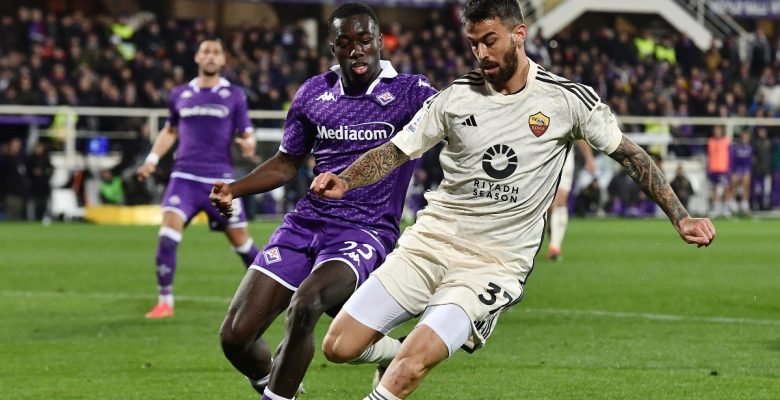 Roma, 1 puanı 90+5’te kurtardı