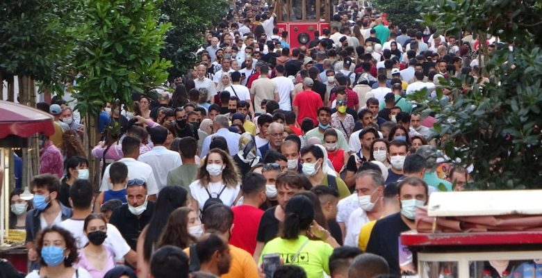 Türkler: Afganlar her yerde hengame çıkarıyor, Afganlar: İç savaş vardı ondan geldik