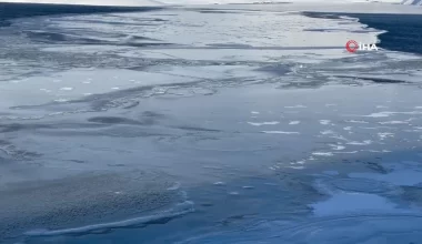 Yüksekova’daki Dilimli Barajı kısmen dondu